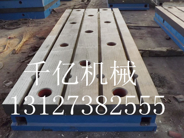 裝配平臺(tái)在鑄造加工時(shí)的注意事項(xiàng)