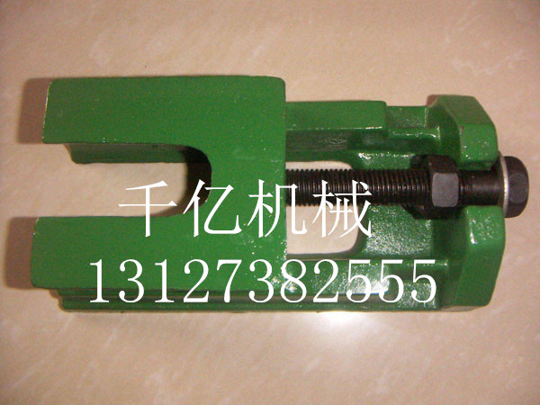 調(diào)整墊鐵的作用就是把設(shè)備的重量傳遞給基礎(chǔ)